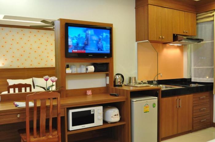 Green Harbor Hotel & Service Apartment Patong Номер фото